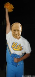  I went to UCLA... to buy this outfit 